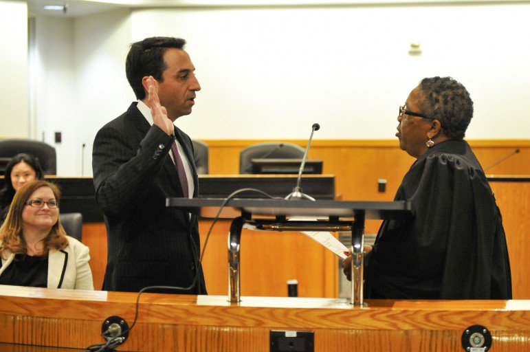 Rosen being sworn in to his second term.