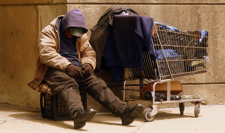 Image for display with article titled 150 Homeless Families in Santa Clara County to Receive $1,000 per Month for Two Years