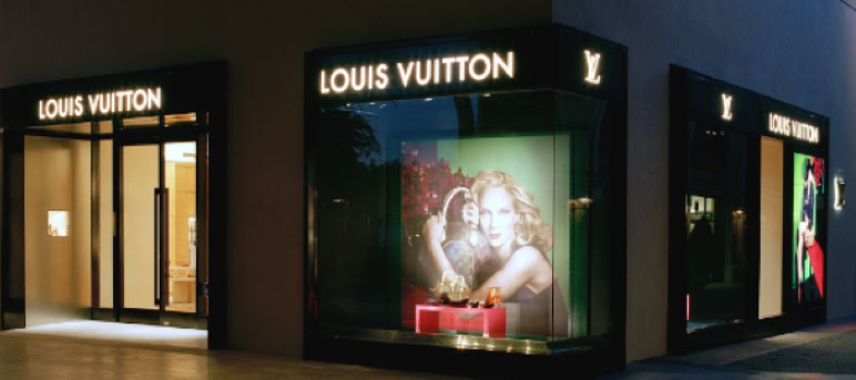 Shoplifters Steal $100,000 In Merchandise From Louis Vuitton Store