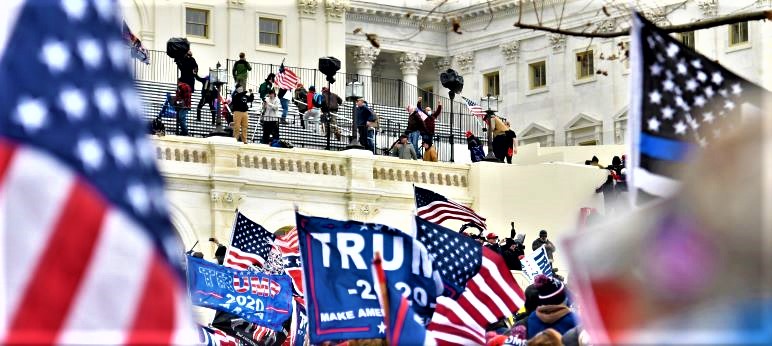 Image for display with article titled Facebook Allowed Surge of Insurrection Threats Leading up to Jan. 6 Attack on Capitol