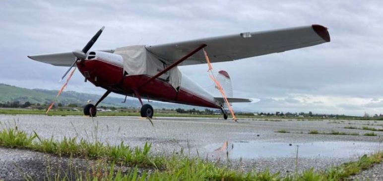Image for display with article titled FAA Investigating San Martin Airport for Alleged Unsafe Conditions