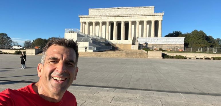 Image for display with article titled Liccardo Co-Sponsors Bill to Prohibit Federal Officials From Profiting From Crypto Assets